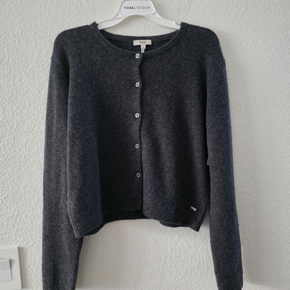 Vuori Emilie Cashmere Cardigan Charcoal L NEW - Picture 5 of 11